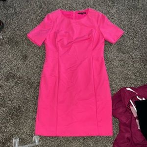 Selling a Antonio Melani dress